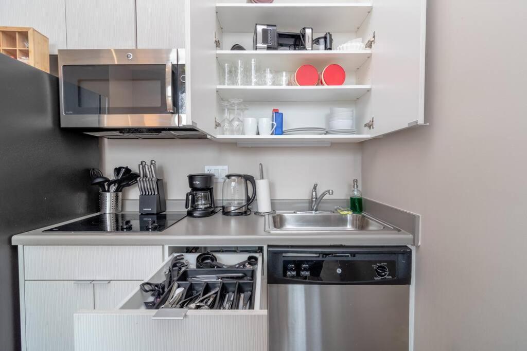 Modern 2Br In South Loop Near Soldier Field, Grant Park, Downtown, & Lakefront Trail Чикаго Экстерьер фото